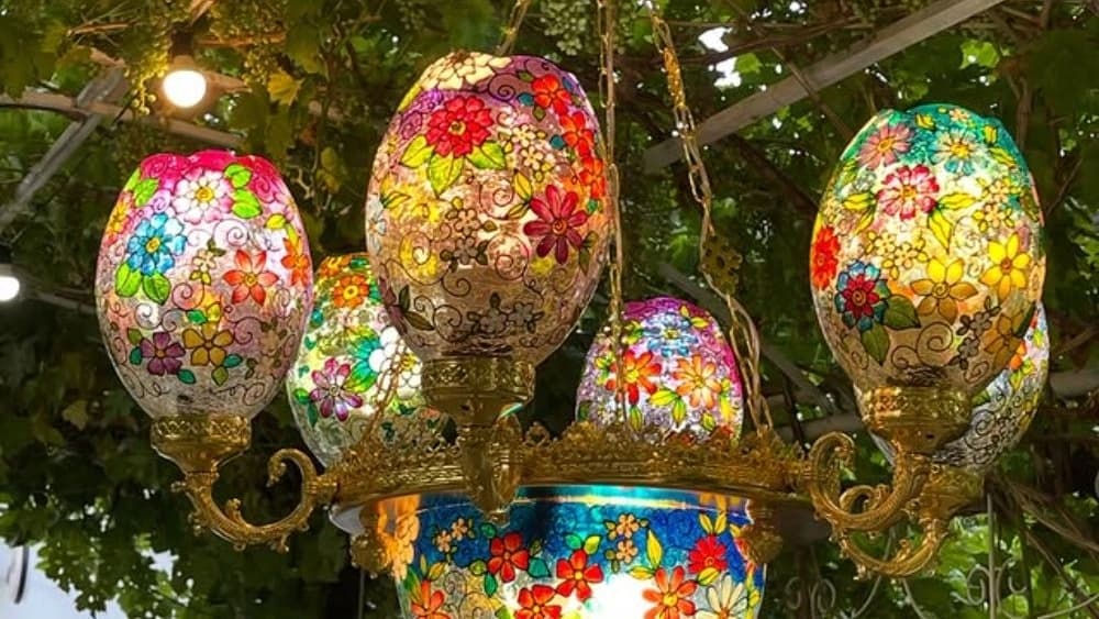 تزئینات داخلی و نورپردازی فضاهای مسکونی